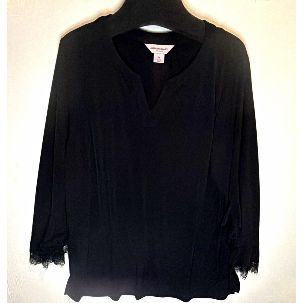 Allison Daley Woman Black 1X V-Neck 3/4 Bell Sleeve Lace Trim Knit Blouse